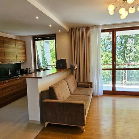 10 Min Do Lotniska, 2 Syp, Ekspres Do Kawy, Kosmetyki Ada, By Visitwarsaw Apartments Exteriör bild