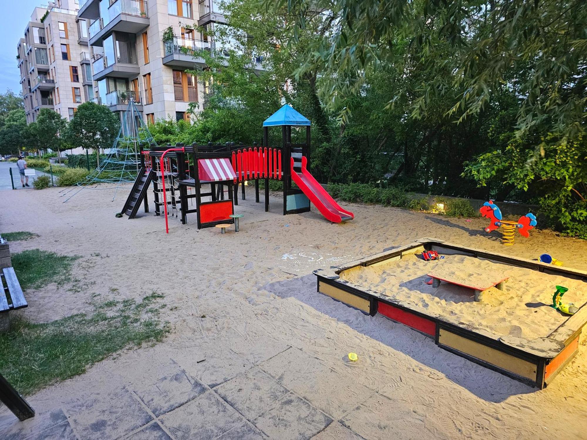 10 Min Do Lotniska, 2 Syp, Ekspres Do Kawy, Kosmetyki Ada, By Visitwarsaw Apartments Exteriör bild